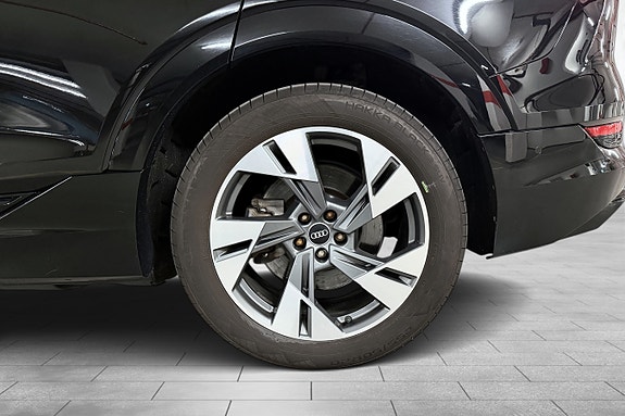 Audi e-tron Sportback 29 of 29
