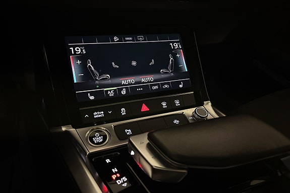Audi e-tron Sportback 15 of 29