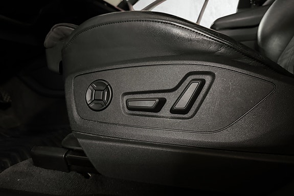 Audi e-tron Sportback 23 of 29