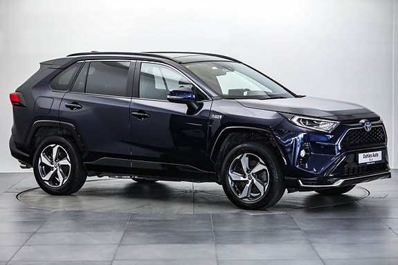 Toyota RAV4 3 of 5
