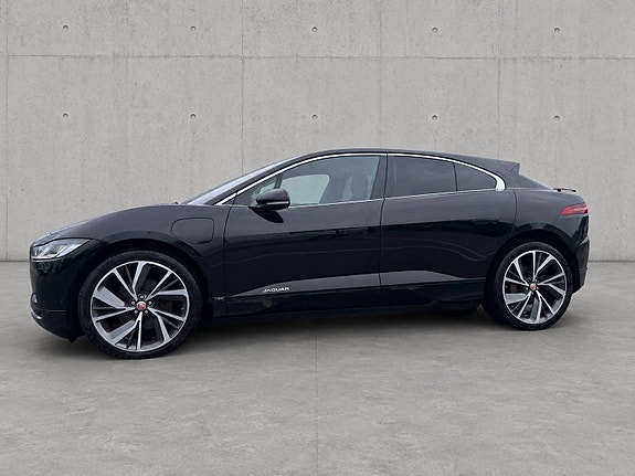 Jaguar I-PACE 2 of 5