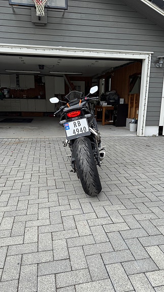 Honda CBR 650 R 5 of 7
