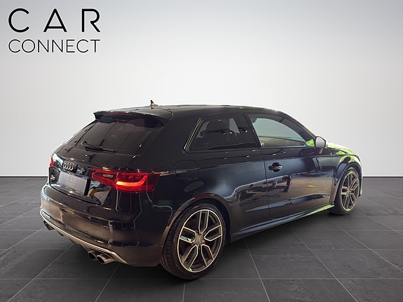 Audi S3 10 of 30