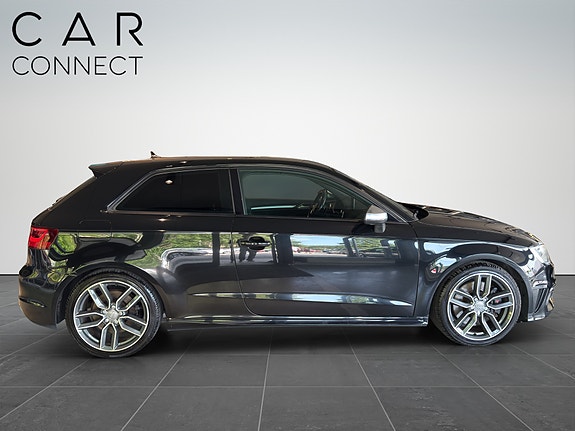 Audi S3 6 of 30
