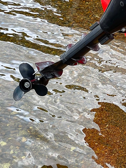 River 420 m/ Mercury 9,9 5 of 5
