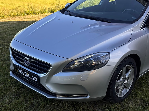 Volvo V40 5 of 5