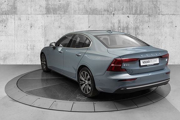 Volvo S60 5 of 5