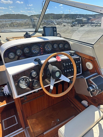 Selges Windy24.Års modell1984.Selges med 2 stk Mercruiser3L,mer info 40582961 15 of 30
