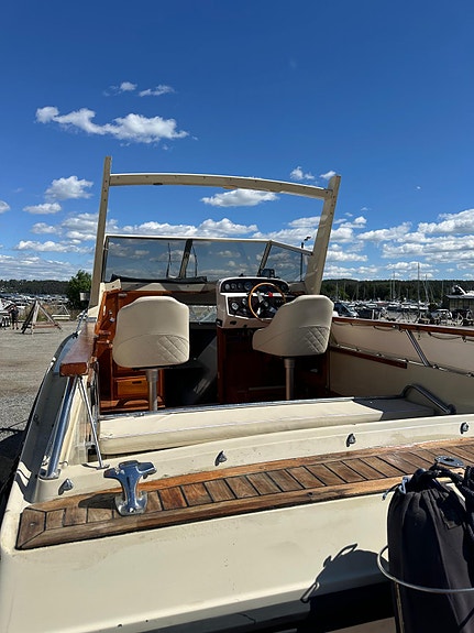 Selges Windy24.Års modell1984.Selges med 2 stk Mercruiser3L,mer info 40582961 6 of 30