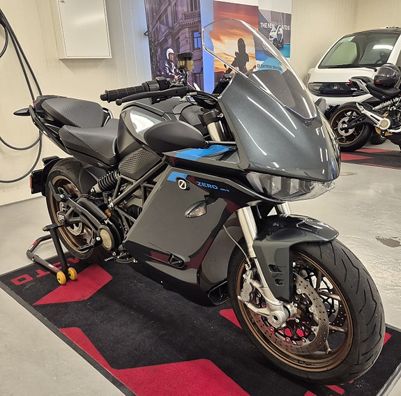 Zero SR/S 17.3 kWh/Premium/Cruise/Varmeholker/Revers/190Nm 13 of 30