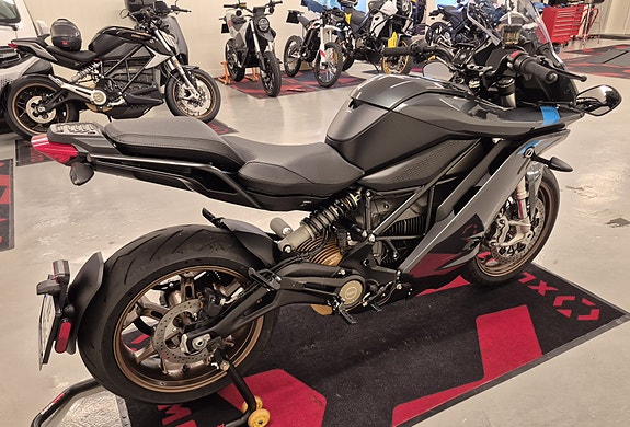 Zero SR/S 17.3 kWh/Premium/Cruise/Varmeholker/Revers/190Nm 10 of 30
