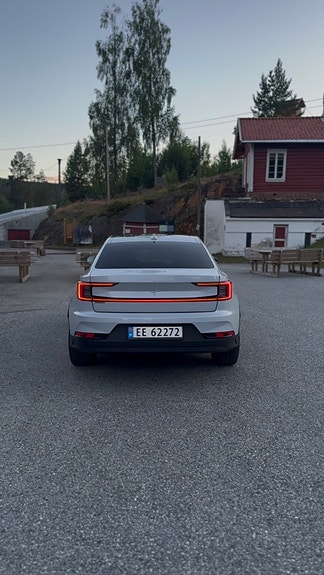 Polestar 2 6 of 30