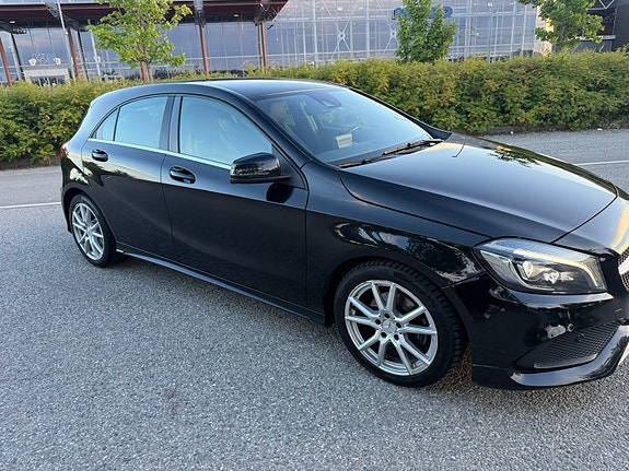 Mercedes-Benz A180 7 of 18