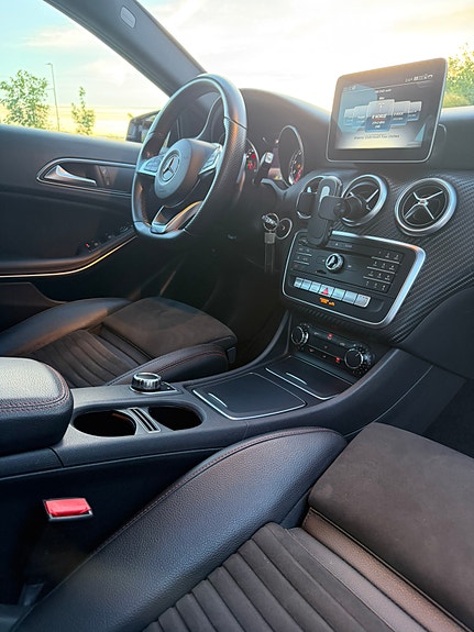 Mercedes-Benz A180 13 of 18
