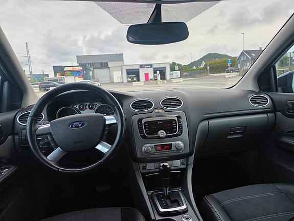 Ford Focus 19 of 23