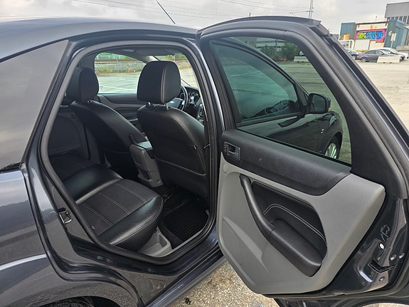 Ford Focus 23 of 23