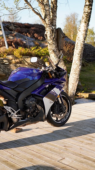 Yamaha YZF-R1 14 of 17