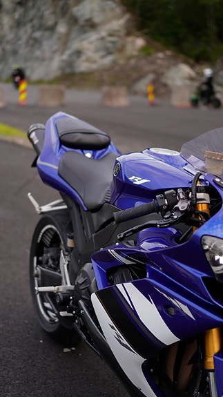 Yamaha YZF-R1 5 of 17