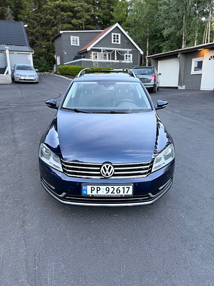 Volkswagen Passat 3 of 5
