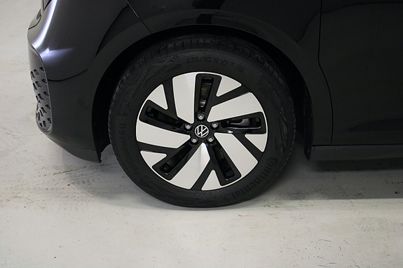 Volkswagen ID. Buzz 6 of 30