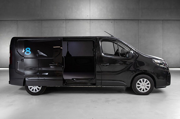 Nissan Primastar 12 of 21