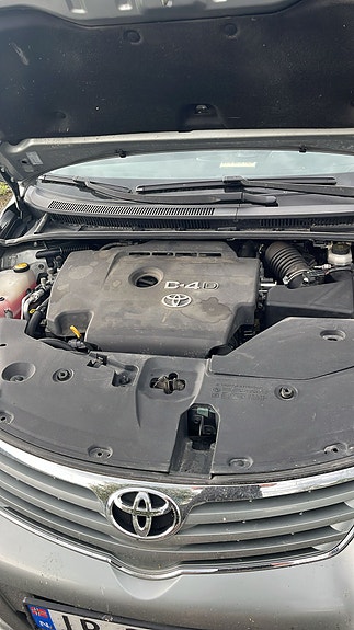 Toyota Avensis 5 of 5
