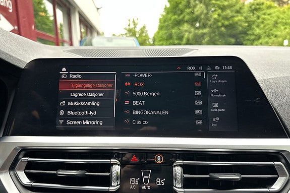 BMW 320d 27 of 30