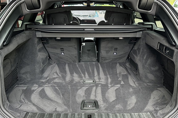 BMW 320d 16 of 30