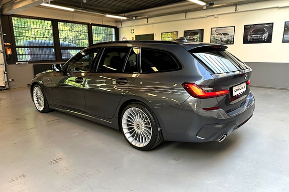 BMW 320d 3 of 30
