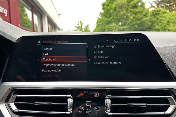 BMW 320d 29 of 30