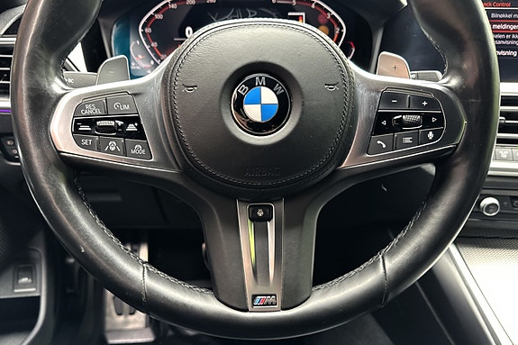 BMW 320d 24 of 30