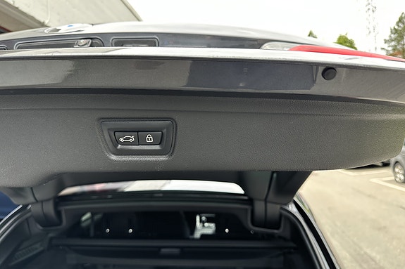 BMW 320d 19 of 30