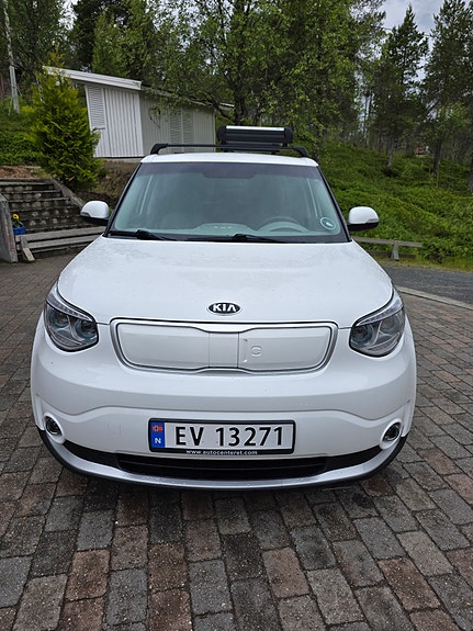 Kia Soul Ev 2018 photo 2