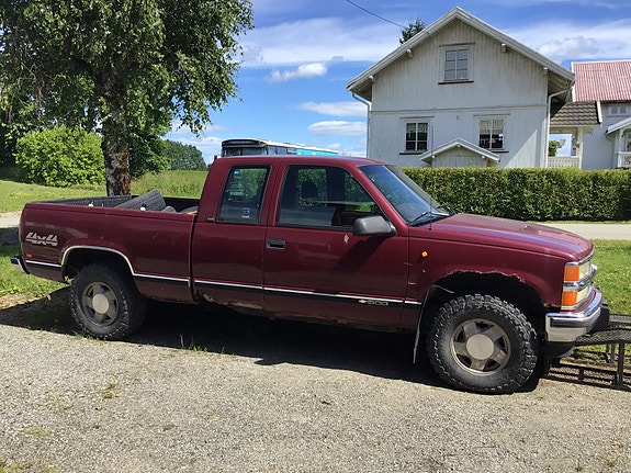 Chevrolet Silverado 1500 3 of 5