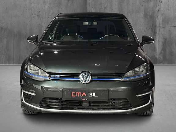 Volkswagen Golf VII 3 of 5