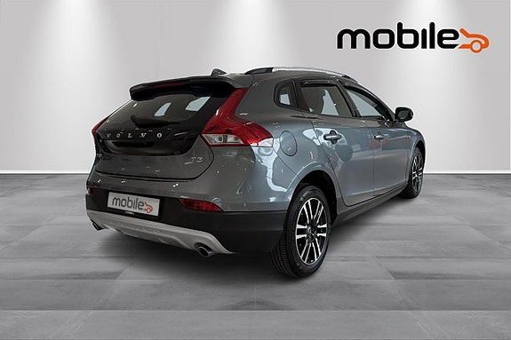 Volvo V40 Cross Country 5 of 5