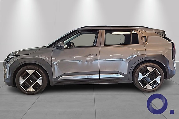 Kia EV3 2 of 5