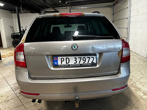 Skoda Octavia 4 of 5
