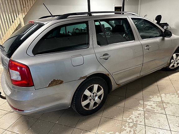 Skoda Octavia 5 of 5