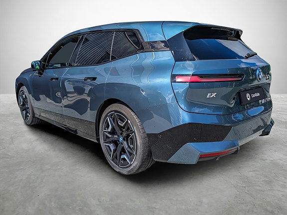 BMW iX 3 of 5