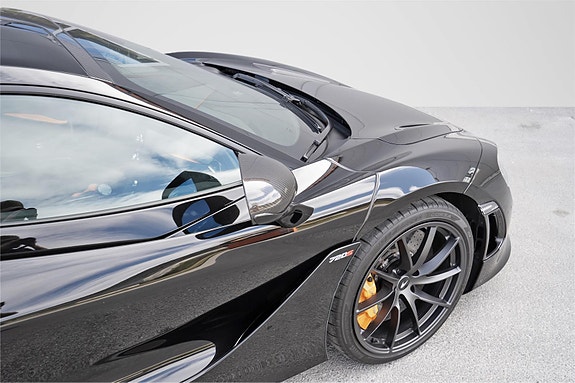 McLaren 720S 26 of 30