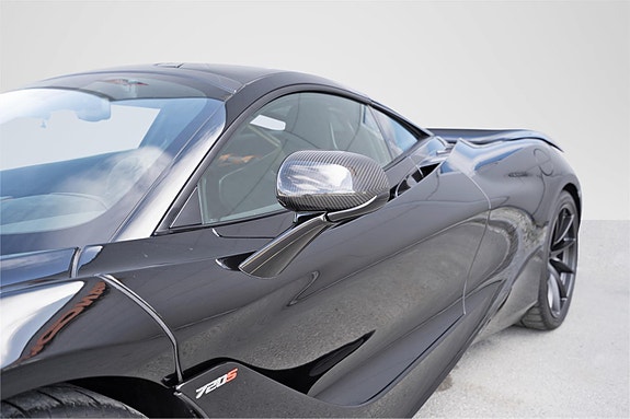 McLaren 720S 22 of 30