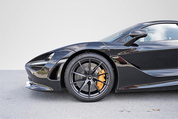 McLaren 720S 8 of 30