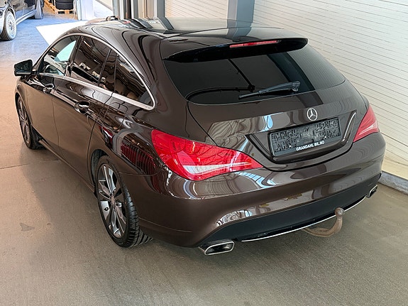 Mercedes-Benz CLA180 5 of 5