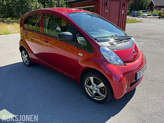 Peugeot Ion 2015 photo 4