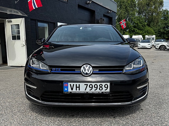 Volkswagen Golf VII 3 of 5