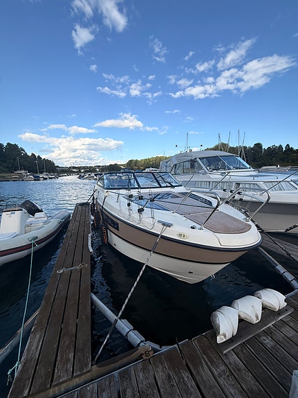 Uttern D77 Style upgrade Velutstyrt familiebåt med Mercury Verado 300 V8 20 of 25