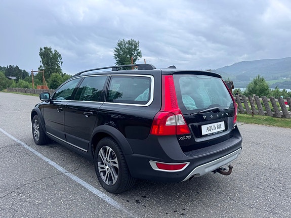 Volvo XC70 6 of 23