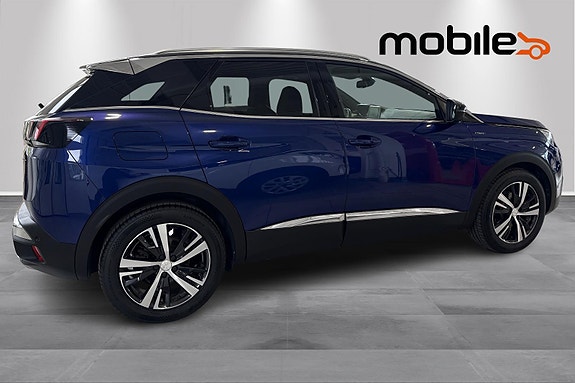 Peugeot 3008 2 of 5