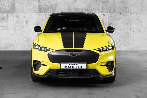 Ford Mustang Mach-E 2 of 5
